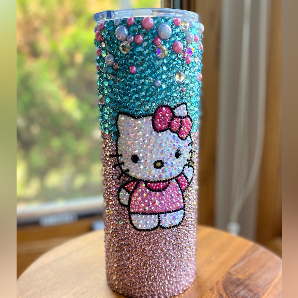 *NEW* Hello Kitty bedazzled tumbler